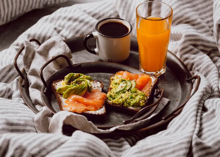 hotel breakfast