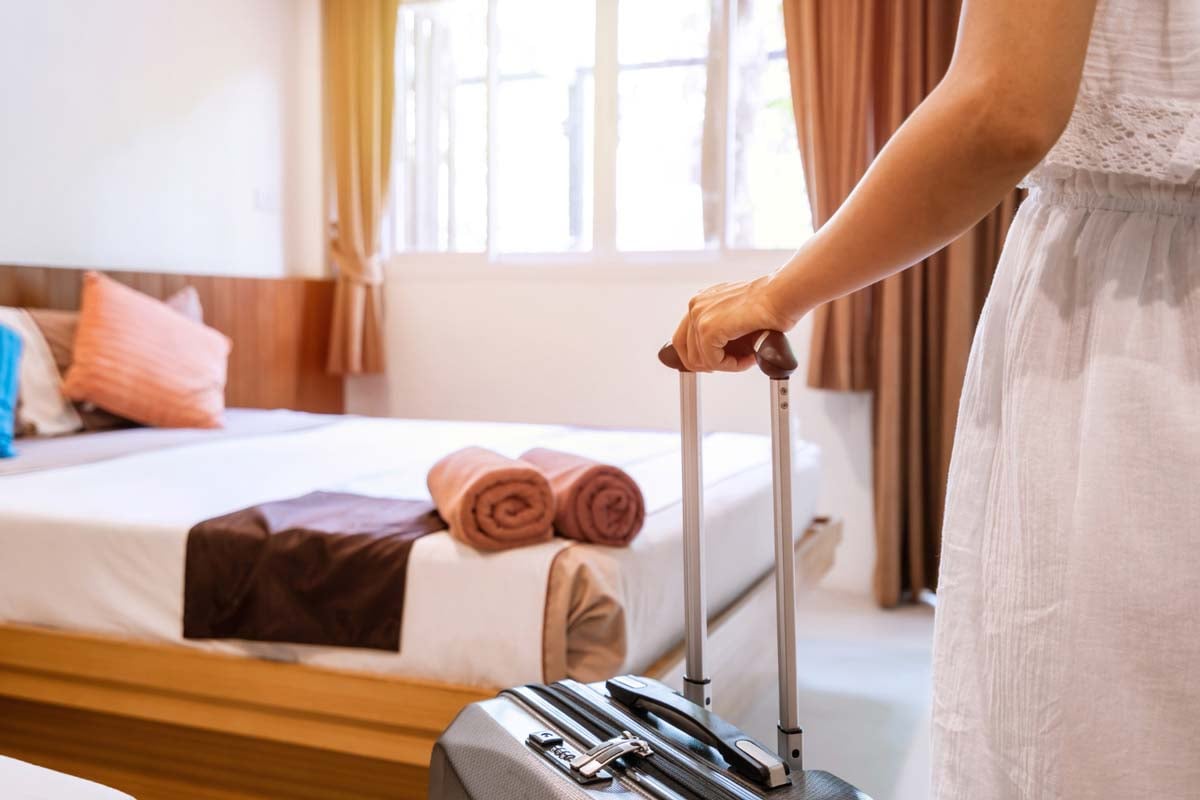 hotel-housekeeping